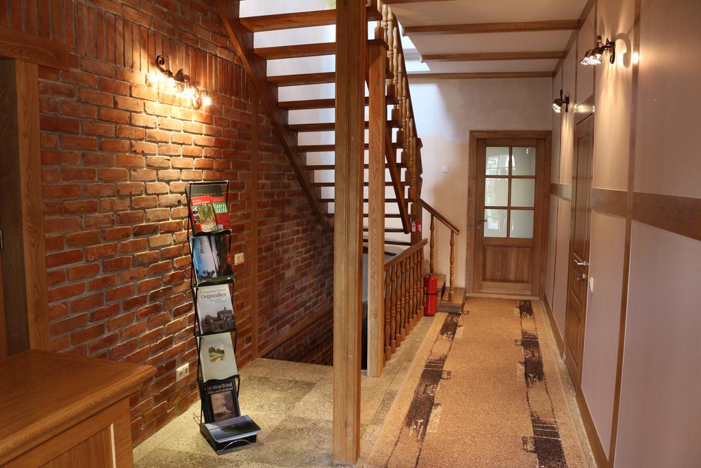 ホテル Asmonienes Sveciu Namai "Senoji Mokyklele" Smalininkai エクステリア 写真